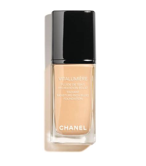 chanel vitalumière radiant.